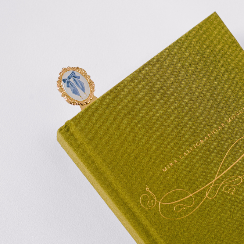 Antique Bow Metal Clip Bookmark