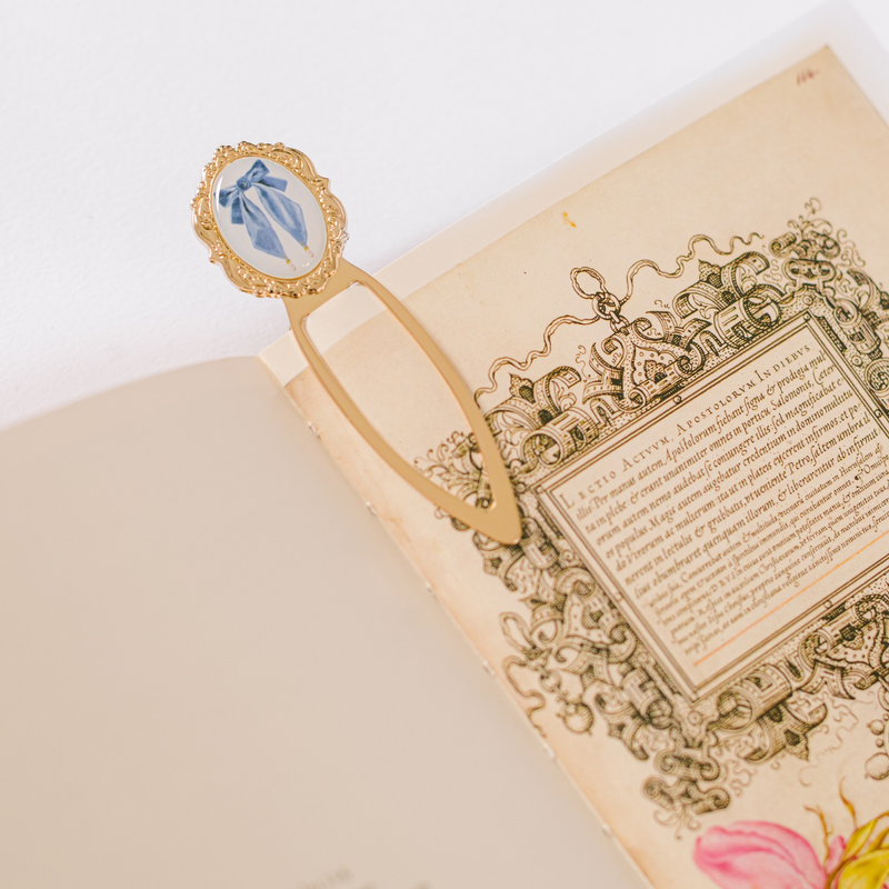 Antique Bow Metal Clip Bookmark