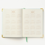 2027 Checkered Plaid 17-Month Weekly Medium Bound Planner
